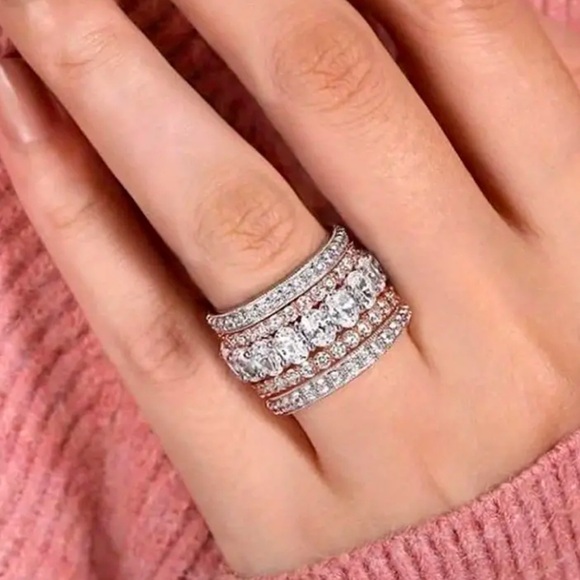 Elegant Wide Band Cubic Zirconia Ring - Picture 3 of 10